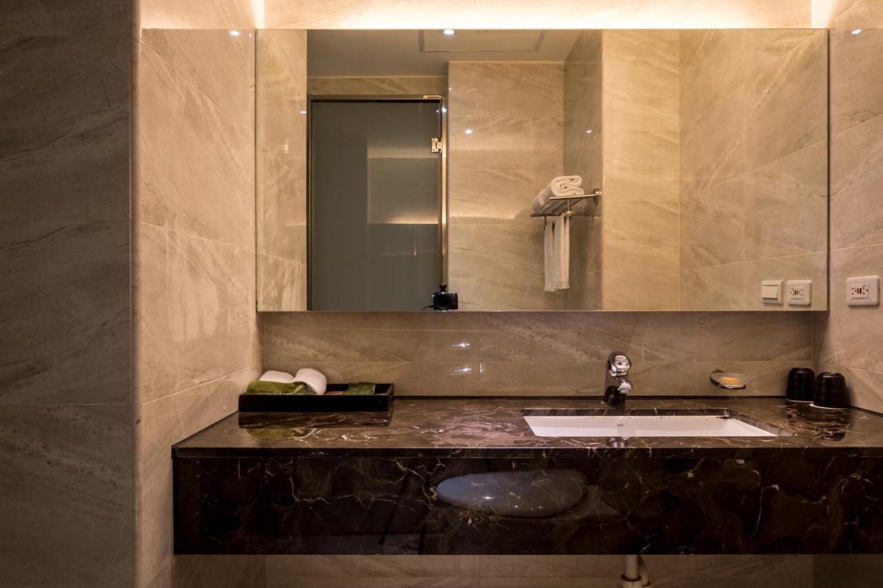 Jai Chateau Hotels & Hostels Tainan Exterior foto