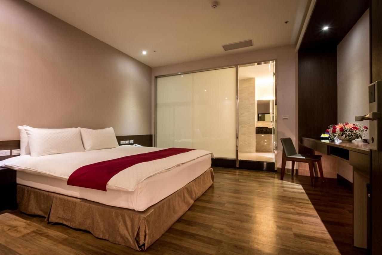 Jai Chateau Hotels & Hostels Tainan Exterior foto